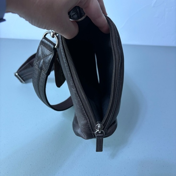 Gun Tote'n Mamas Brown Crossbody Purse Medium Shoulder Strap Concealed Carry - Picture 9 of 13